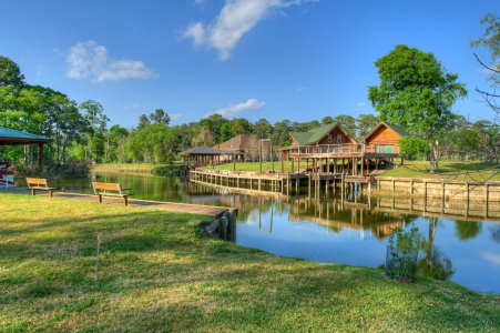 Lake Conroe, Mari Montgomery REalty, WIldwood SHores, waterfront vacation home, north houston