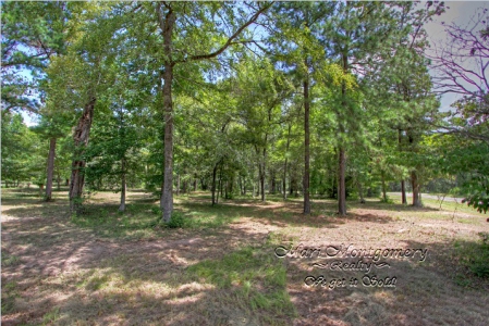 Mari Montgomwry Realty SERLLS Wildwood Shores Mari Montgomery Realty sells another one in Wildwood Shores
